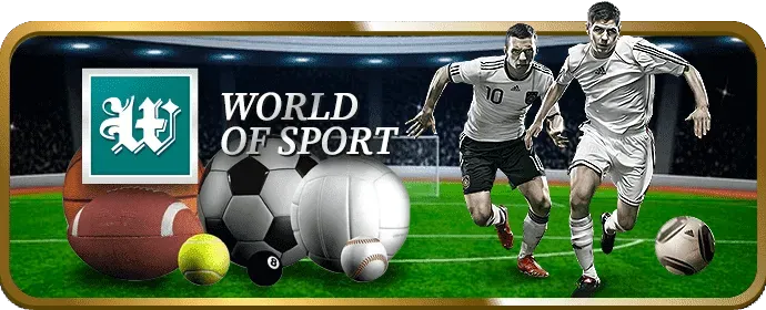 Đội tuyển Esports đang thi đấu căng thẳng trên màn hình lớn.